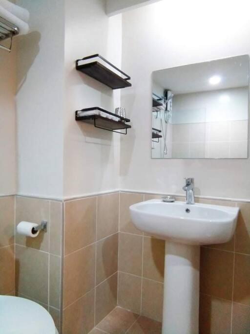 Persimmon Studios - Studio Unit- 16Th Floor - 1641 Cebu Exterior photo